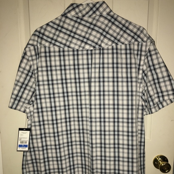 Men’s Marc Ecko short sleeve button up size XL - Picture 4 of 7